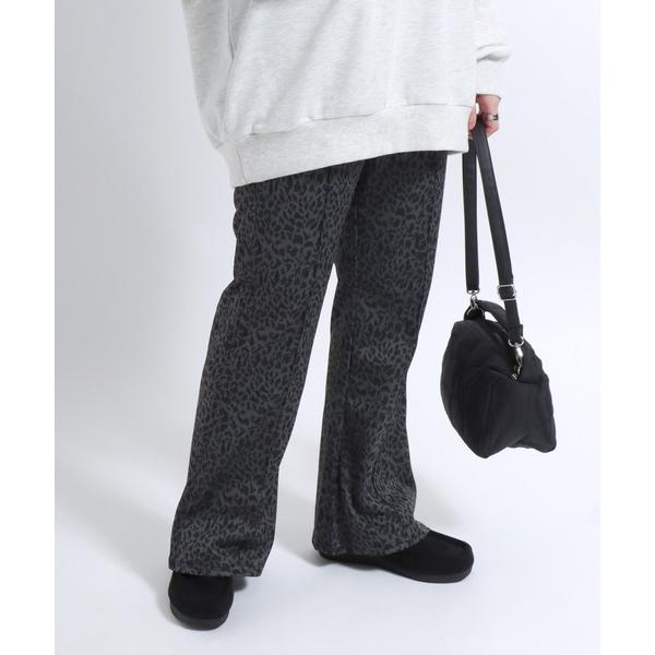 『タイムセール実施中』ZOZO問い合わせ番号:77499282ショップ:Salong hameu，サロン ハミューブランド:Salong hameu，サロン ハミュー商品名:センタープリーツ ヒョウ柄・ゼブラ柄 アニマル総柄フレアパンツ レ...