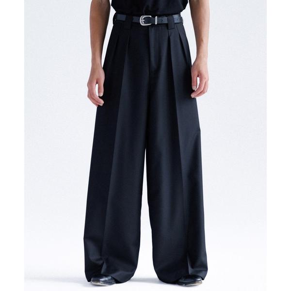 ZOZO問い合わせ番号:78429656ショップ:SINSS，シンスブランド:SINSS，シンス商品名:Center press two tuck wide straight slacks / センタープレス２タックワイドストレートスラック...