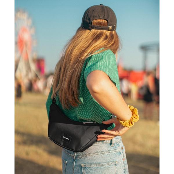 ショルダーバッグ pacsafe/パックセーフ GO Lunar Crossbody/ルナークロスボディ メンズ レディース