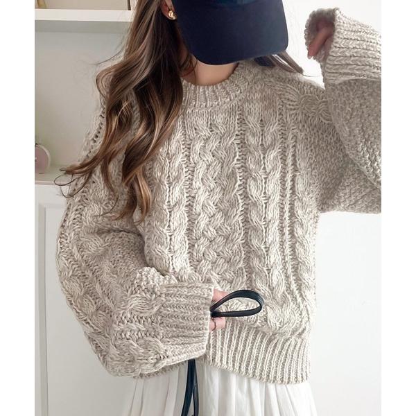 『タイムセール実施中』ZOZO問い合わせ番号:84040712ショップ:Classical Elf，クラシカルエルフブランド:classicalelf，クラシカルエルフ商品名:存在感のある一枚。手編み風ケーブルショートニットプルオーバーカテ...