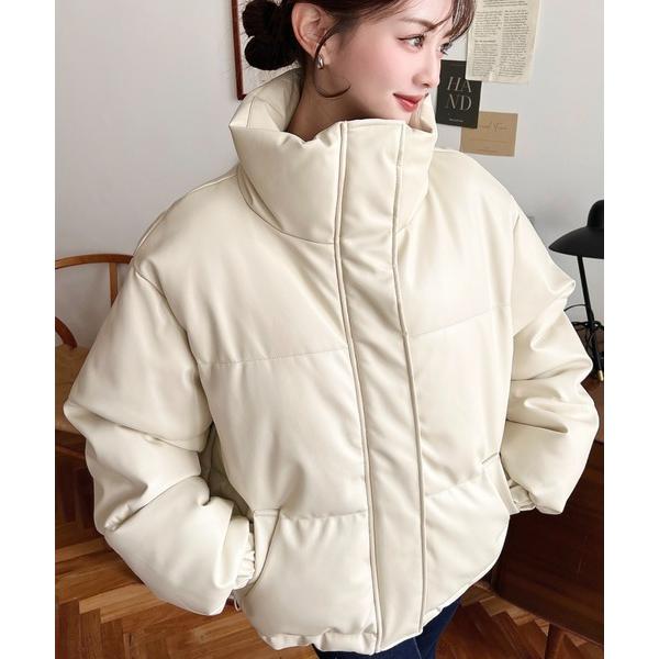 『タイムセール実施中』ZOZO問い合わせ番号:84238433ショップ:moment+，モーメントプラスブランド:moment+，モーメントプラス商品名:スタンドカラーファイバーダウンソフトフェイクレザーブルゾンカテゴリ:ジャケット/アウタ...