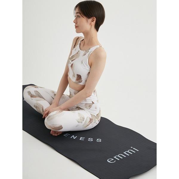 ZOZO問い合わせ番号:86013228ショップ:emmi，エミブランド:emmi，エミ商品名:emmiリバーシブルヨガマットカテゴリ:アウトドア/スポーツ>スポーツグッズブランド品番:14WGG249401素材:TPE原産国:中国カ...