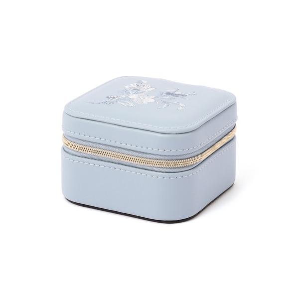 ZOZO問い合わせ番号:86864770ショップ:Francfranc，フランフランブランド:Francfranc，フランフラン商品名:エンブロイダリーフラワー トラベルジュエリーボックス S ブルーカテゴリ:インテリア>収納グッズブ...