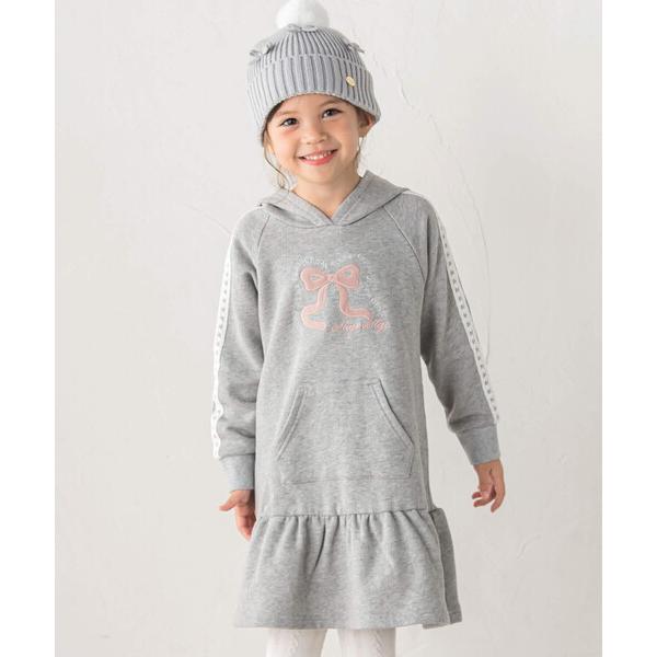 『タイムセール実施中』ZOZO問い合わせ番号:88256772ショップ:BEBE ONLINE STORE，ベベ オンラインストアブランド:SLAP SLIP，スラップスリップ商品名:レーステープ袖ラインフード付きワンピース(90~140c...