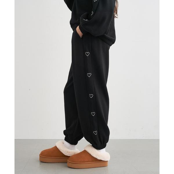 ZOZO問い合わせ番号:88673332ショップ:coca，コカブランド:coca（coca），コカ商品名:キッズ　サイドハート刺繍 スウェットジョガーパンツカテゴリ:パンツ>スウェットパンツブランド品番:26-240734204-2...