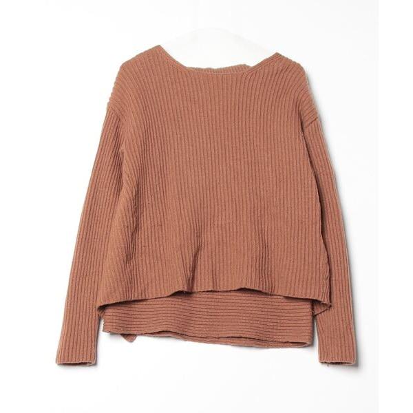 『セール実施中』参考価格：10，120円発売時期：2016年09月コンディション：C（やや使用感あり）使用感があり、やや気になる傷や汚れがあるアイテム袖・すそ周り・前身頃：毛玉参考商品名：バックデザイン畦編みニット参考品番：09WNT164...