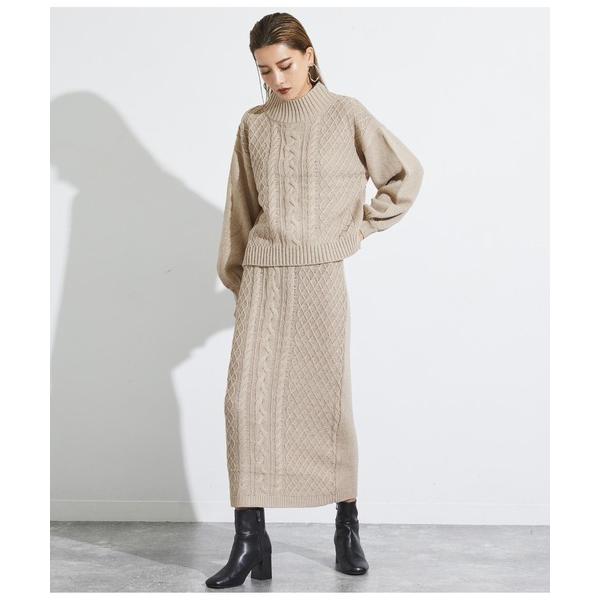 『タイムセール実施中』参考価格：6，900円発売時期：2021年10月コンディション：B（目立つ使用感なし）使用感が少ない、または気にならないアイテム後身頃：ほつれ袖・袖口：毛玉【商品に関する注意事項】・こちらの商品画像は、実物ではなく新品...