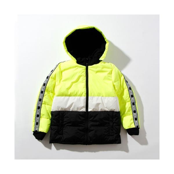 参考価格：42，350円発売時期：2021年10月コンディション：D（傷・汚れあり）傷や汚れがあるが使用には問題ないアイテム袖口：毛玉全体的：汚れ参考商品名：DIESEL（ディーゼル）Kids ＆ Junior ブランドロゴフーディーパディ...