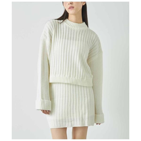 『セール実施中』参考価格：7，150円発売時期：2023年10月コンディション：B（目立つ使用感なし）使用感が少ない、または気にならないアイテム全体的：毛玉前身頃・襟周り：汚れ参考商品名：プチハイニットセットアップ【親子お揃い】参考品番：7...