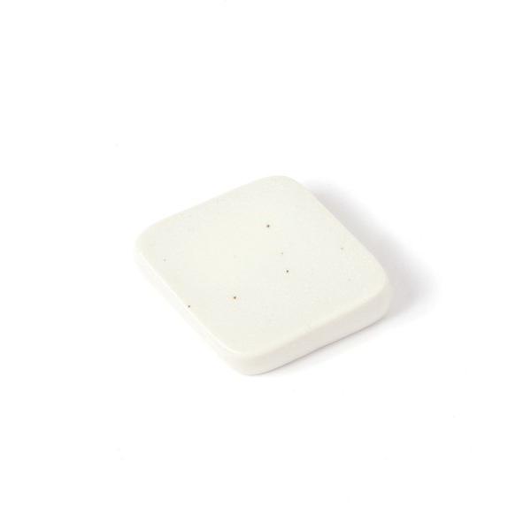 『タイムセール実施中』ZOZO問い合わせ番号:93862221ショップ:LAKOLE，ラコレブランド:LAKOLE，ラコレ商品名:MONO箸置き[ホワイト] / 125824カテゴリ:食器/キッチン>カトラリーブランド品番:12582...