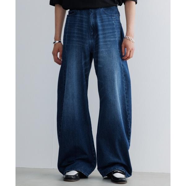 ZOZO問い合わせ番号:94195885ショップ:SINSS，シンスブランド:SINSS，シンス商品名:Baggy silhouette curve denim / バギーシルエットカーブデニムカテゴリ:パンツ>デニムパンツブランド品...