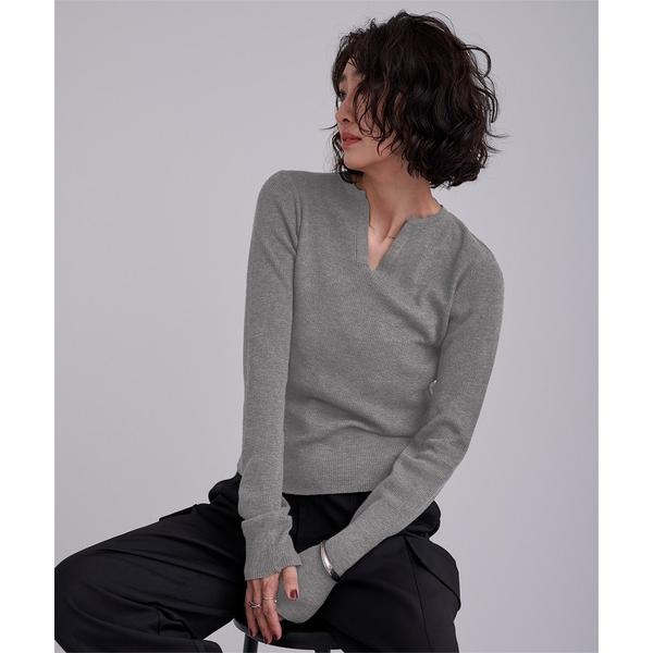 『タイムセール実施中』ZOZO問い合わせ番号:94722345ショップ:ur's，ユアーズブランド:ur's，ユアーズ商品名:チクチクしないウールブレンドキーネックリブニットカテゴリ:トップス>ニット/セーターブランド品番:BGXN2...