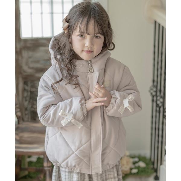 参考価格：7，700円発売時期：2022年08月コンディション：C（やや使用感あり）使用感があり、やや気になる傷や汚れがあるアイテム全体的：汚れ参考商品名：袖リボンキルトジャケット参考品番：TK3113【商品に関する注意事項】・こちらの商品...