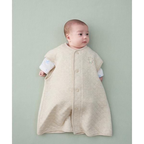 『タイムセール実施中』※このアイテムは返品・交換対象外商品です。ZOZO問い合わせ番号:95382432ショップ:Combi mini，コンビミニブランド:combimini，コンビミニ商品名:あったかキルト袖なしスリーパーカテゴリ:ママ＆...