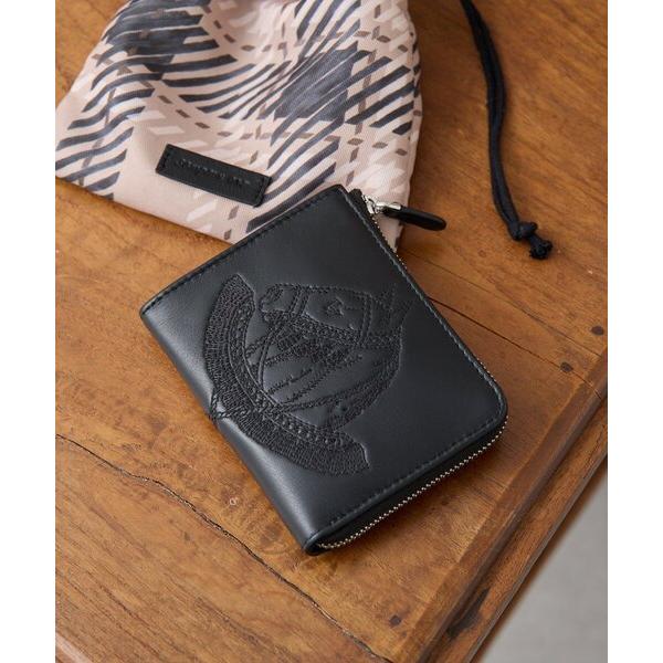 ZOZO問い合わせ番号:95416347ショップ:ear PAPILLONNER，イア パピヨネブランド:ear PAPILLONNER，イアパピヨネ商品名:sampo×ear 本革ホース刺しゅう折り財布カテゴリ:財布/小物>財布ブラ...
