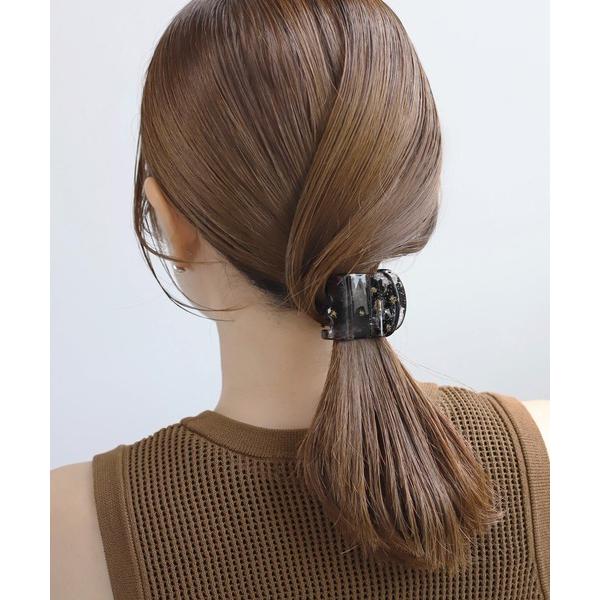 ZOZO問い合わせ番号:95483876ショップ:ANEMONE，アネモネブランド:ANEMONE，アネモネ商品名:フラワー柄バンスカテゴリ:ヘアアクセサリー>バレッタ/ヘアクリップブランド品番:W0070089H素材:アクリル、合金...