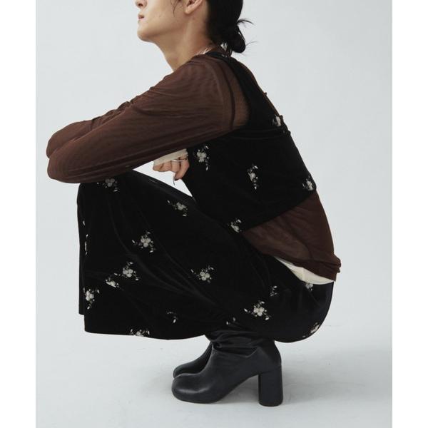 ZOZO問い合わせ番号:96864453ショップ:YARD PLUS/AUNT MARIE'S，ヤードプリュス/アントマリーズブランド:Aunt Marie's，アントマリーズ商品名:フラワー刺繍ベロアナロースカートカテゴリ:スカート&gt...