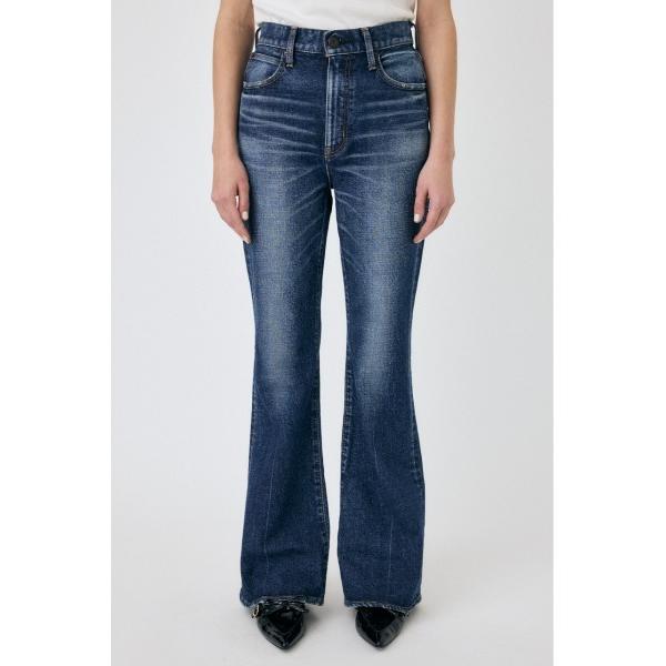 ZOZO問い合わせ番号:97388911ショップ:MOUSSY，マウジーブランド:MOUSSY，マウジー商品名:MVS D/BLU FLAREカテゴリ:パンツ>デニムパンツブランド品番:010IAA12-5581素材:(本体)コットン...