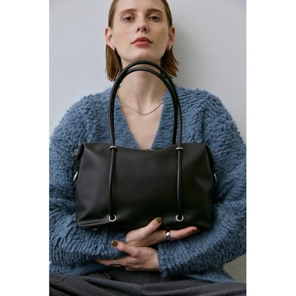 ZOZO問い合わせ番号:97491405ショップ:Avenue，アヴェニューブランド:un/neu，アンノイ商品名:2WAYナローハンドルスクエアボストン / ペットボトル収納可能 / ショルダーバッグカテゴリ:バッグ>ボストンバッグ...