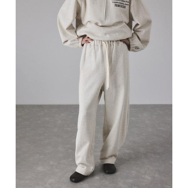 『セール実施中』ZOZO問い合わせ番号:97667214ショップ:ADAM ET ROPE'，アダムエロペブランド:ADAM ET ROPE'，アダムエロペ商品名:【サステナブル】カーブスウェットパンツカテゴリ:パンツ>その他パンツブ...