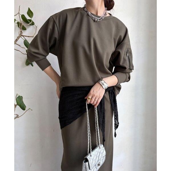 ZOZO問い合わせ番号:97801328ショップ:DouDou，ドゥドゥブランド:DouDou，ドゥドゥ商品名:【WEB限定】MA1ポケットプルオーバー＋タイトスカートセットカテゴリ:ジャケット/アウター>セットアップブランド品番:D...