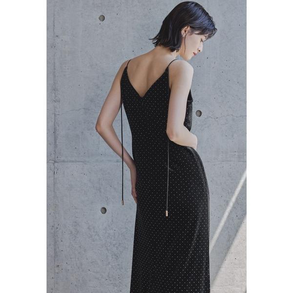 ZOZO問い合わせ番号:98034300ショップ:bflat，ビーフラットブランド:niana，ニアナ，ANDRESD，アンドレスド商品名:カーブスクエアベロアドレス 無地 スタッズ ドット パーティードレス オケージョンドレス 結婚式 二...