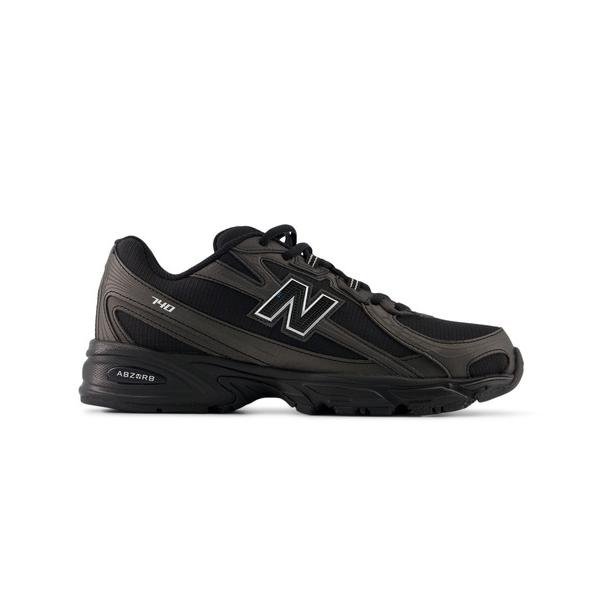 ZOZO問い合わせ番号:98198006ショップ:New Balance，ニューバランスブランド:New Balance，ニューバランス商品名:740カテゴリ:シューズ>スニーカーブランド品番:U740BS2，U740SS2素材:人工...