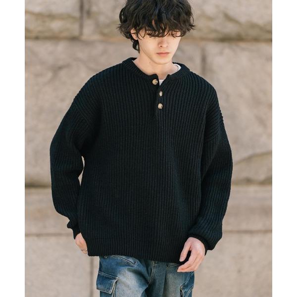 ZOZO問い合わせ番号:98198701ショップ:Rocky Monroe，ロッキーモンローブランド:Rocky Monroe，ロッキーモンロー商品名:新色追加 オーバーサイズ畦編みヘンリーネックニットセーターカテゴリ:トップス>ニッ...