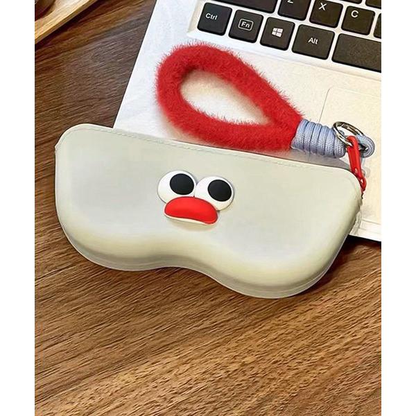 ZOZO問い合わせ番号:98235577ショップ:perky room，パーキールームブランド:DiamondHearts，ダイヤモンドハーツ，perky room，パーキールーム商品名:もふもふストラップ付き フェイスモチーフシリコンメガ...