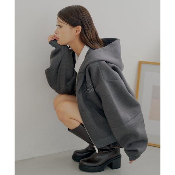 ZOZO問い合わせ番号:98325651ショップ:Chico，チコブランド:Chico，チコ商品名:【セットアップ対応】Wジップボリュームスリーブフードパーカーカテゴリ:トップス>パーカーブランド品番:CHZ1052206A0001素...