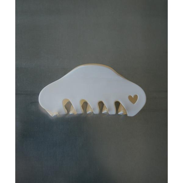 ヘアクリップ 「Nothing And Others × Ayumi Uehara Collection」Heart Cutout Bicolor Hair Clip With Charm
