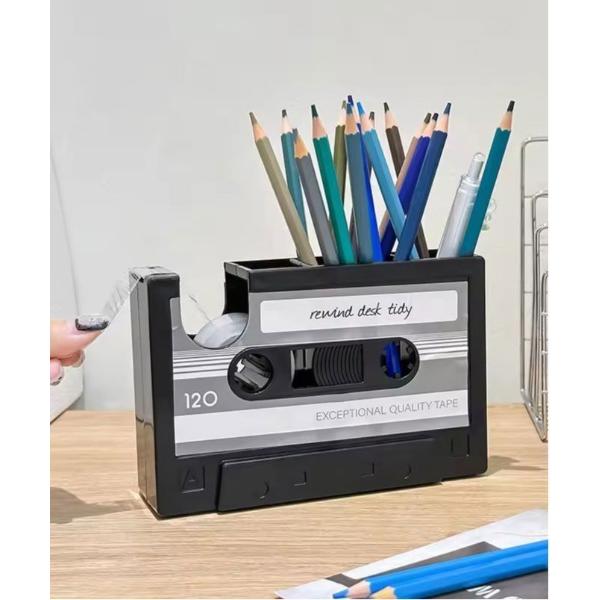 『タイムセール実施中』ZOZO問い合わせ番号:98713737ショップ:RiNc，リンクブランド:ammy.，エイミードット商品名:【 ammy. / エイミードット 】 レトロ カセットテープ デザイン テープカッター ＆ ペン立てカテゴ...