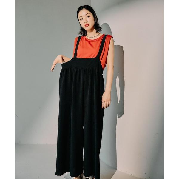 『タイムセール実施中』参考価格：6，991円発売時期：2025年02月コンディション：B（目立つ使用感なし）使用感が少ない、または気にならないアイテム全体的：毛玉参考商品名：《リネンライクドライシリーズ》スカーチョサロペット　290485参...