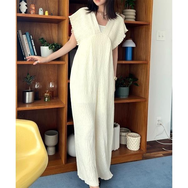 『タイムセール実施中』参考価格：6，989円発売時期：2025年06月コンディション：A（使用感なし）数回使用した程度で使用感が感じられないアイテム参考商品名：シャーリングサロペット参考品番：336060165【商品に関する注意事項】・こち...