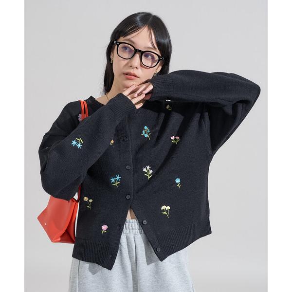 『タイムセール実施中』ZOZO問い合わせ番号:98942326ショップ:FREAK'S STORE，フリークスストアブランド:FREAK'S STORE，フリークスストア商品名:花刺繍 クルーニットカーデカテゴリ:トップス>カーディガ...