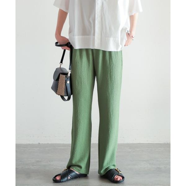 『セール実施中』参考価格：11，000円発売時期：2022年04月コンディション：C（やや使用感あり）使用感があり、やや気になる傷や汚れがあるアイテムウエスト：毛玉参考商品名：ミニウェーブJQ　セミフレアパンツ参考品番：01-1-04-20...