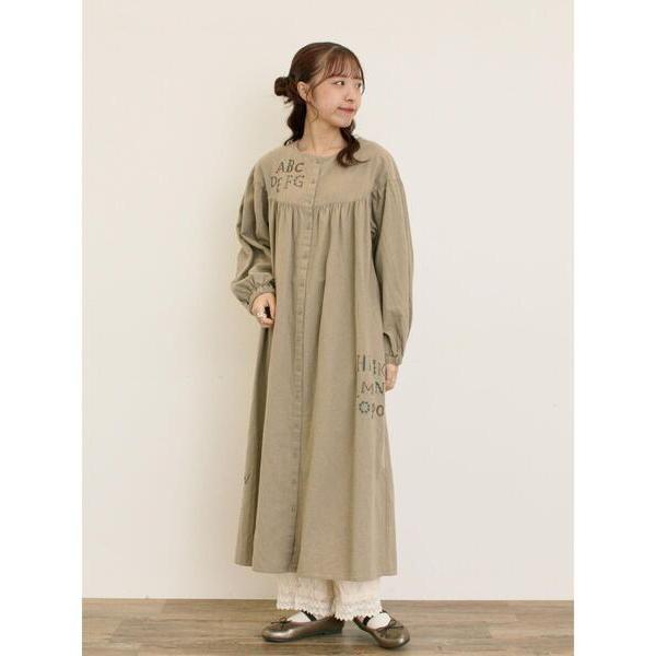 『セール実施中』ZOZO問い合わせ番号:99284754ショップ:Samansa Mos2，サマンサ モスモスブランド:Samansa Mos2，サマンサ モスモス商品名:【マカベアリス×Samansa Mos2】刺繍ワンピース《S/Mサイ...