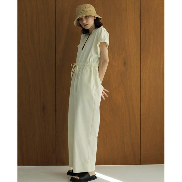 『セール実施中』参考価格：16，500円発売時期：2024年06月コンディション：B（目立つ使用感なし）使用感が少ない、または気にならないアイテムすそ周り：汚れ参考商品名：Skipper Rough Combinaison参考品番：6241...