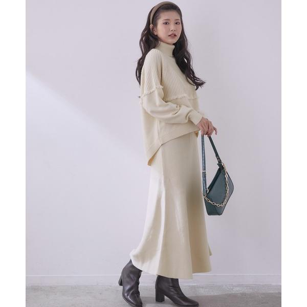 『タイムセール実施中』参考価格：4，950円発売時期：2021年12月コンディション：B（目立つ使用感なし）使用感が少ない、または気にならないアイテム前身頃・袖：汚れ袖：毛玉【商品に関する注意事項】・こちらの商品画像は、実物ではなく新品時の...