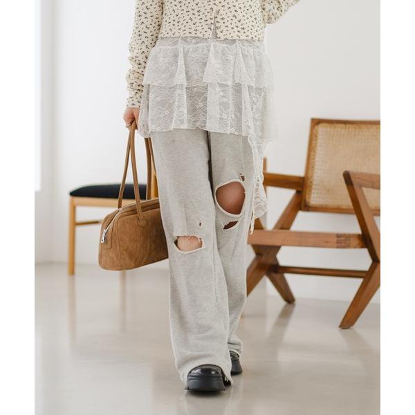 『セール実施中』参考価格：7，590円発売時期：2025年05月コンディション：B（目立つ使用感なし）使用感が少ない、または気にならないアイテム全体的：毛玉参考商品名：【低身長サイズ/2サイズ展開/WEB限定】ダメージスウェットパンツ参考品...