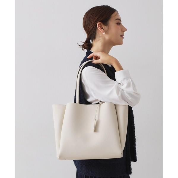 トートバッグ 「軽量／A4サイズ対応」サフィアーノ調3層トートバッグ レディース