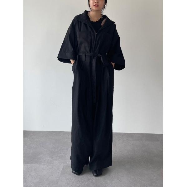 『セール実施中』参考価格：7，920円発売時期：2023年07月コンディション：B（目立つ使用感なし）使用感が少ない、または気にならないアイテム全体的：色あせ付属品：ベルト参考商品名：スタンドカラージャンプスーツ参考品番：HEGFA0723...