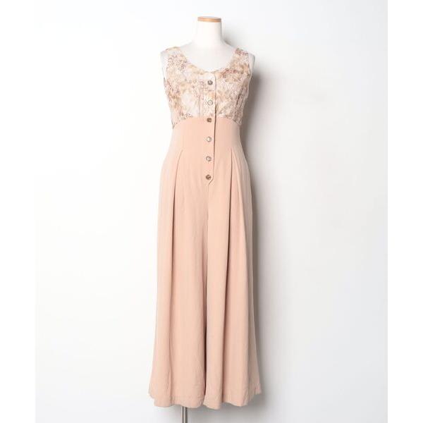 『セール実施中』参考価格：17，600円発売時期：2019年12月コンディション：C（やや使用感あり）使用感があり、やや気になる傷や汚れがあるアイテム全体的：汚れ内側：ほつれ参考商品名：ぼかし花柄刺繍ロンパース参考品番：LWFO196003...