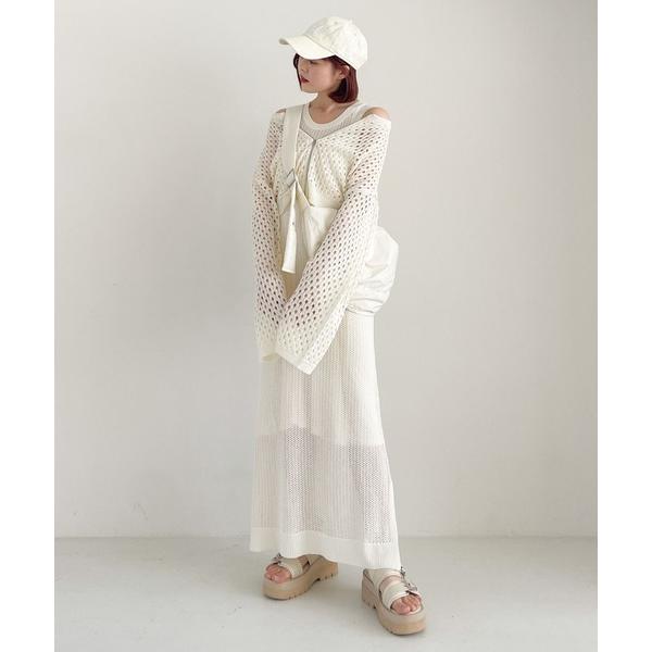 『セール実施中』参考価格：11，000円発売時期：2023年06月コンディション：C（やや使用感あり）使用感があり、やや気になる傷や汚れがあるアイテム袖・袖口：型崩れ前身頃・袖口：汚れ参考商品名：ZIPメッシュカーデ2Pワンピース　9667...