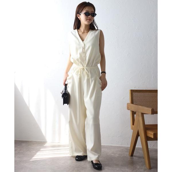 『セール実施中』参考価格：5，500円発売時期：2024年06月コンディション：B（目立つ使用感なし）使用感が少ない、または気にならないアイテムすそ周り：毛玉後身頃・前身頃：汚れ参考商品名：ウエストドロストノースリーブVネックオールインワン...