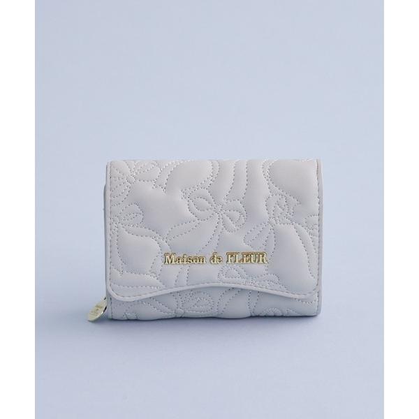 ZOZO問い合わせ番号:100099297ショップ:Maison de FLEUR，メゾン ド フルールブランド:Maison de FLEUR，メゾンドフルール商品名:リボンキルティングウォレットカテゴリ:財布/小物>財布ブランド品...