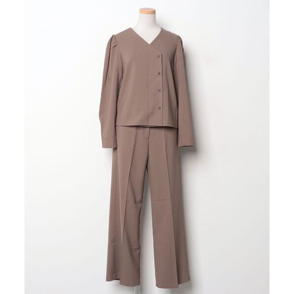 『タイムセール実施中』参考価格：8，910円発売時期：2021年09月コンディション：C（やや使用感あり）使用感があり、やや気になる傷や汚れがあるアイテム前身頃：汚れ参考商品名：アンバランスブラウス+パンツセット参考品番：0108-03-0...