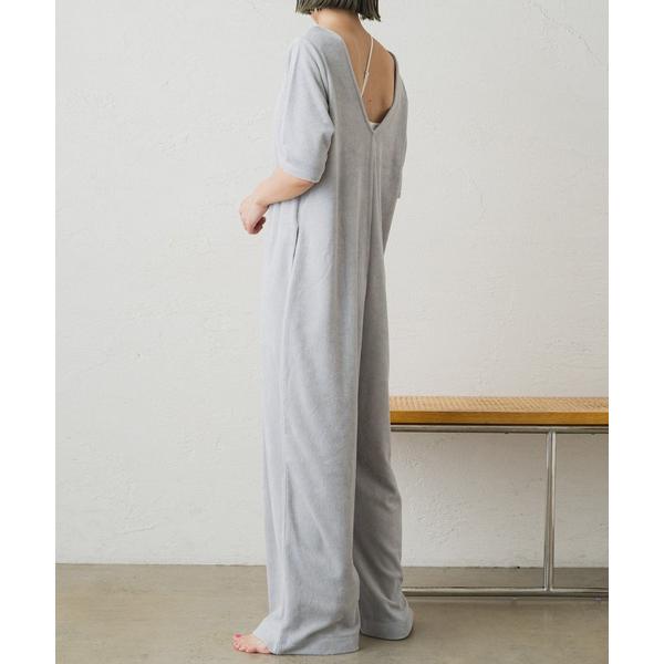 『セール実施中』参考価格：7，150円発売時期：2023年03月コンディション：C（やや使用感あり）使用感があり、やや気になる傷や汚れがあるアイテム全体的：毛玉、ほつれ参考商品名：パイルオールインワン参考品番：ARZ5031402A0002...