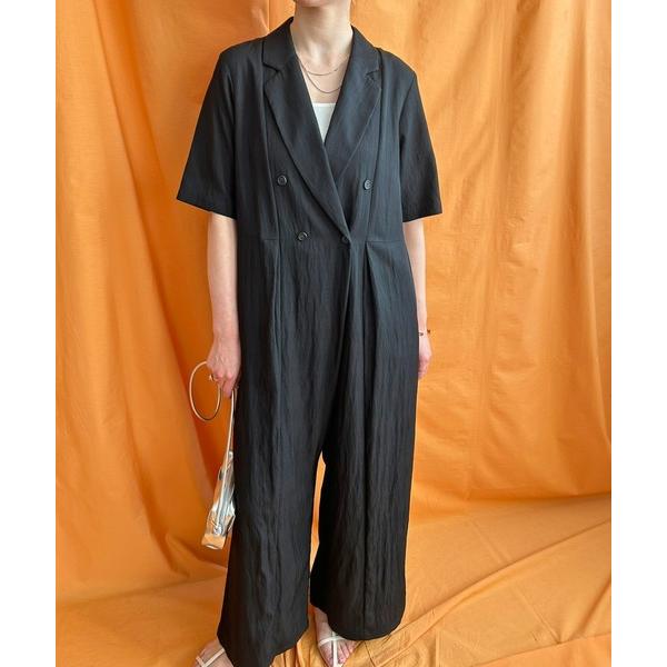 『タイムセール実施中』参考価格：17，600円発売時期：2025年03月コンディション：B（目立つ使用感なし）使用感が少ない、または気にならないアイテム全体的：汚れ参考商品名：ハーフスリーブジャンプスーツ参考品番：52122M【商品に関する...