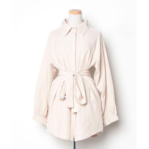 『タイムセール実施中』参考価格：4，990円発売時期：2021年09月コンディション：B（目立つ使用感なし）使用感が少ない、または気にならないアイテム首周り・袖口：汚れ付属品：ベルト参考商品名：【Jasmine】ショーツ付きセクシーシャツワ...